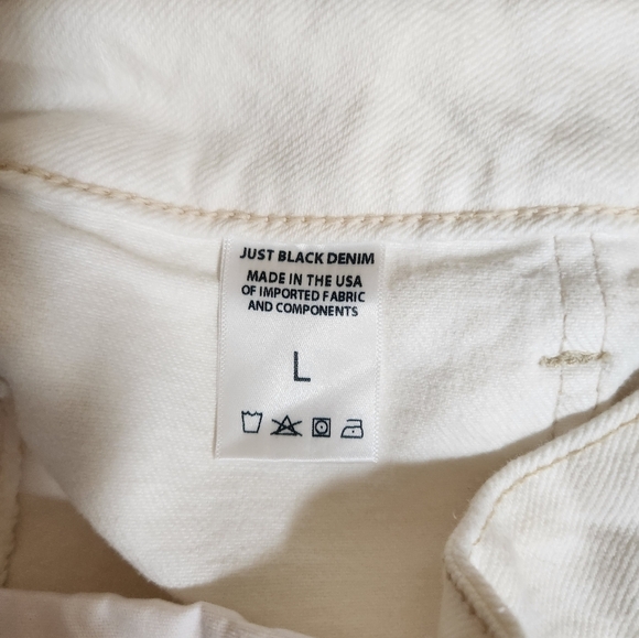 NWT Just Black Off White High Waist Denim Shorts Size L - Picture 9 of 13